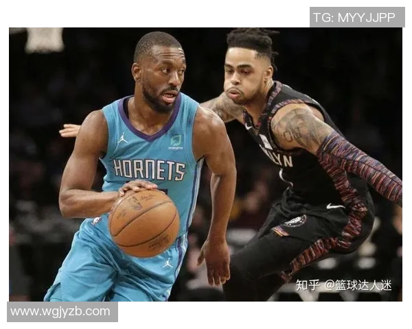 中国男篮在与黄蜂的第四节较量中展现顽强斗志力争逆转胜利